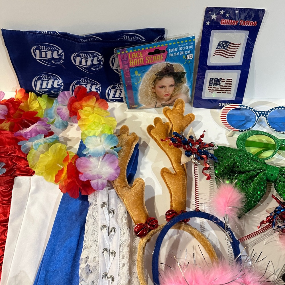 Festive Props View 4
